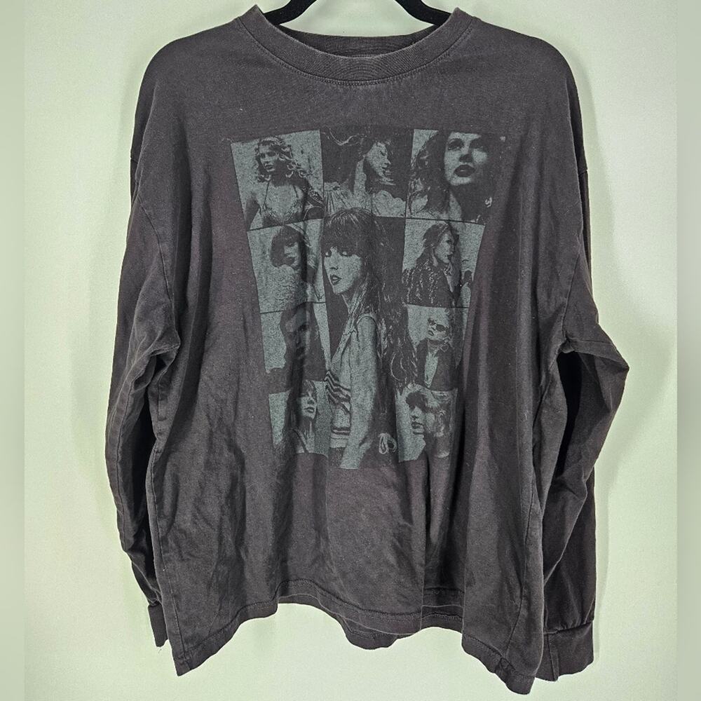 Taylor Swift The Era's Tour Grey Graphic Crewneck Tee Shirt L